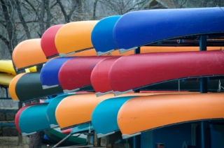  Flota de canoas de la Oficina de los Monitores del Valle del Hérault Canoa 